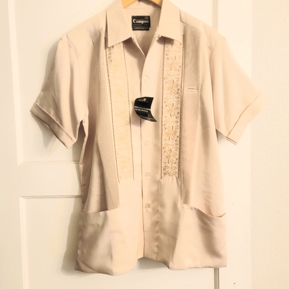 Men's Guayabera Short Sleeve Embroidered Shirt Sz. 40